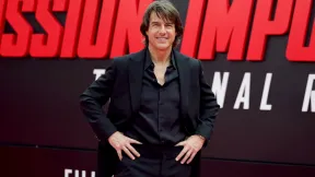 tom cruise with his hands on his hips